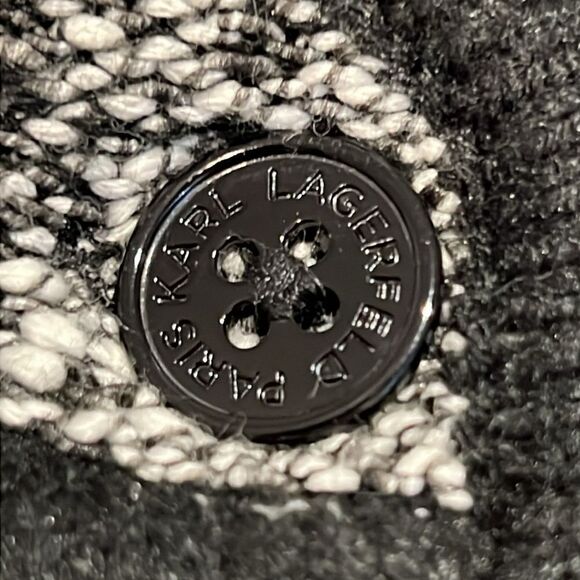 Karl‎ Lagerfeld Black/White Button Up Cardigan Sweater Size L - Picture 4 of 12